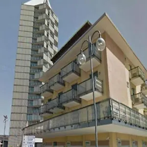 Appartamento Quito Piazza Mazzini 150m Dal Mare E Vicino Pista Azzurra, Lido di Jesolo