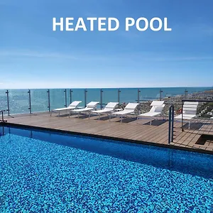 Atlantico Hotel